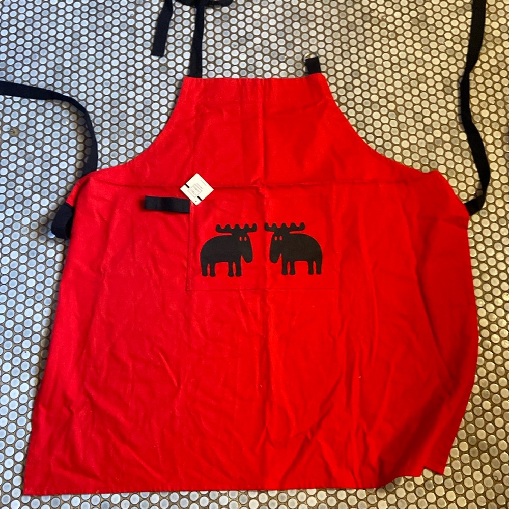 Farg Form Sweden Moose Bib Apron NWT